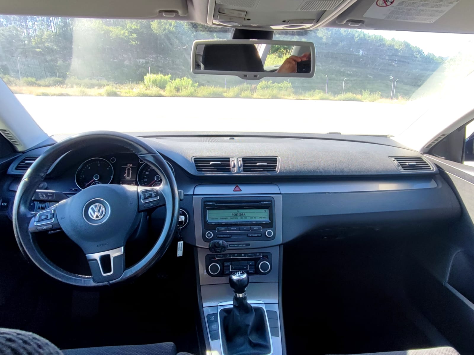 
								VOLKSWAGEN PASSAT full									