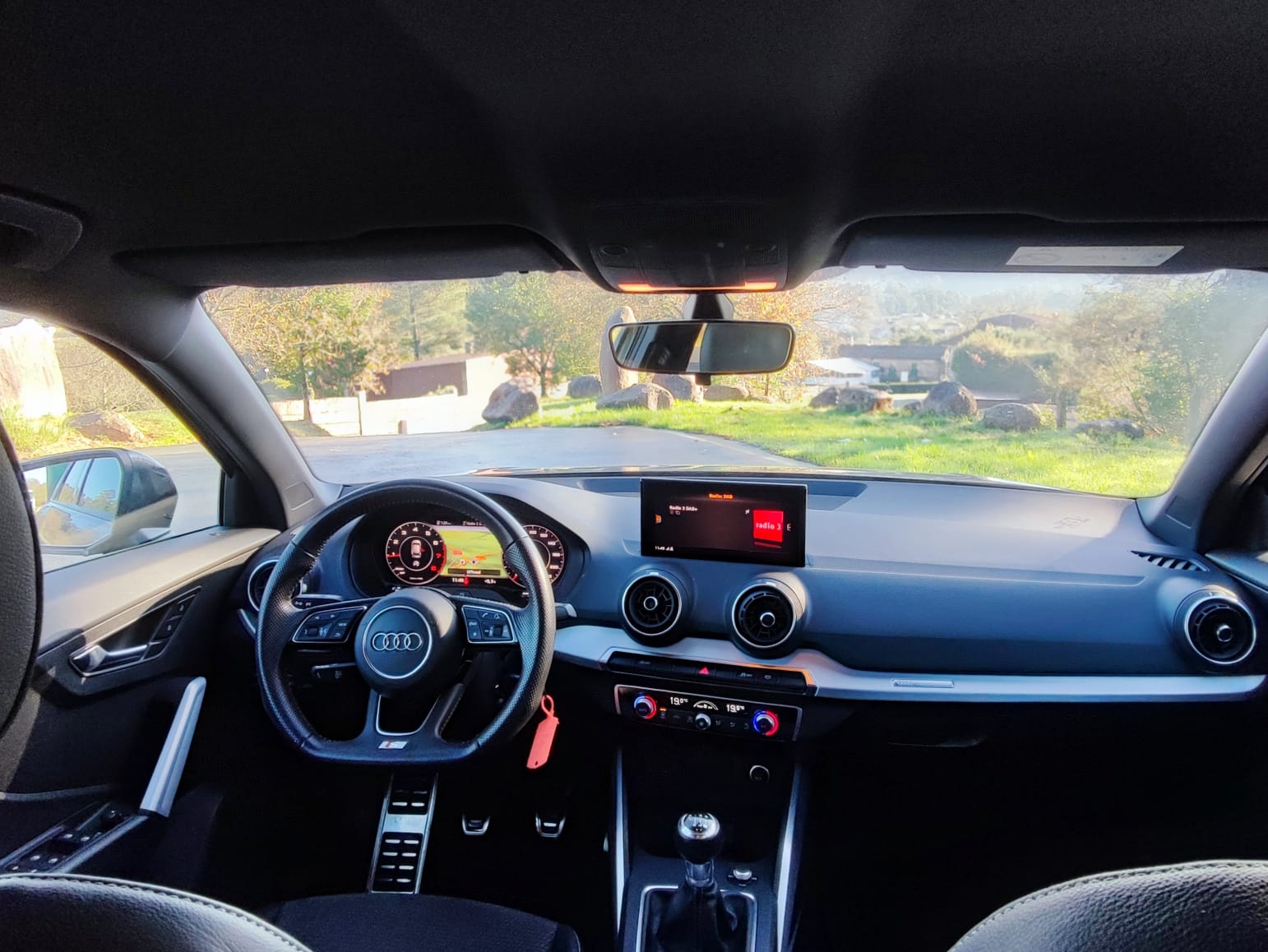 
								AUDI Q2 30 TFSI 110CV 4X4 full									