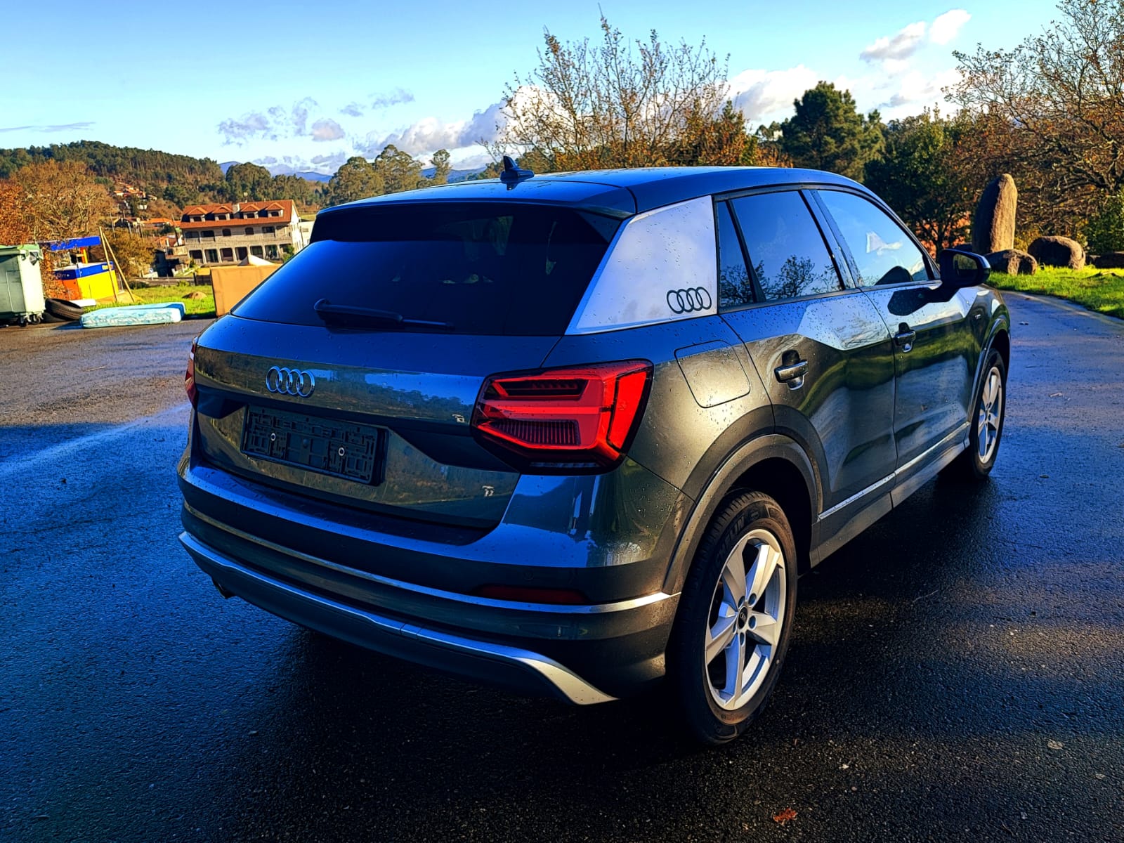 
								AUDI Q2 30 TFSI 110CV 4X4 full									