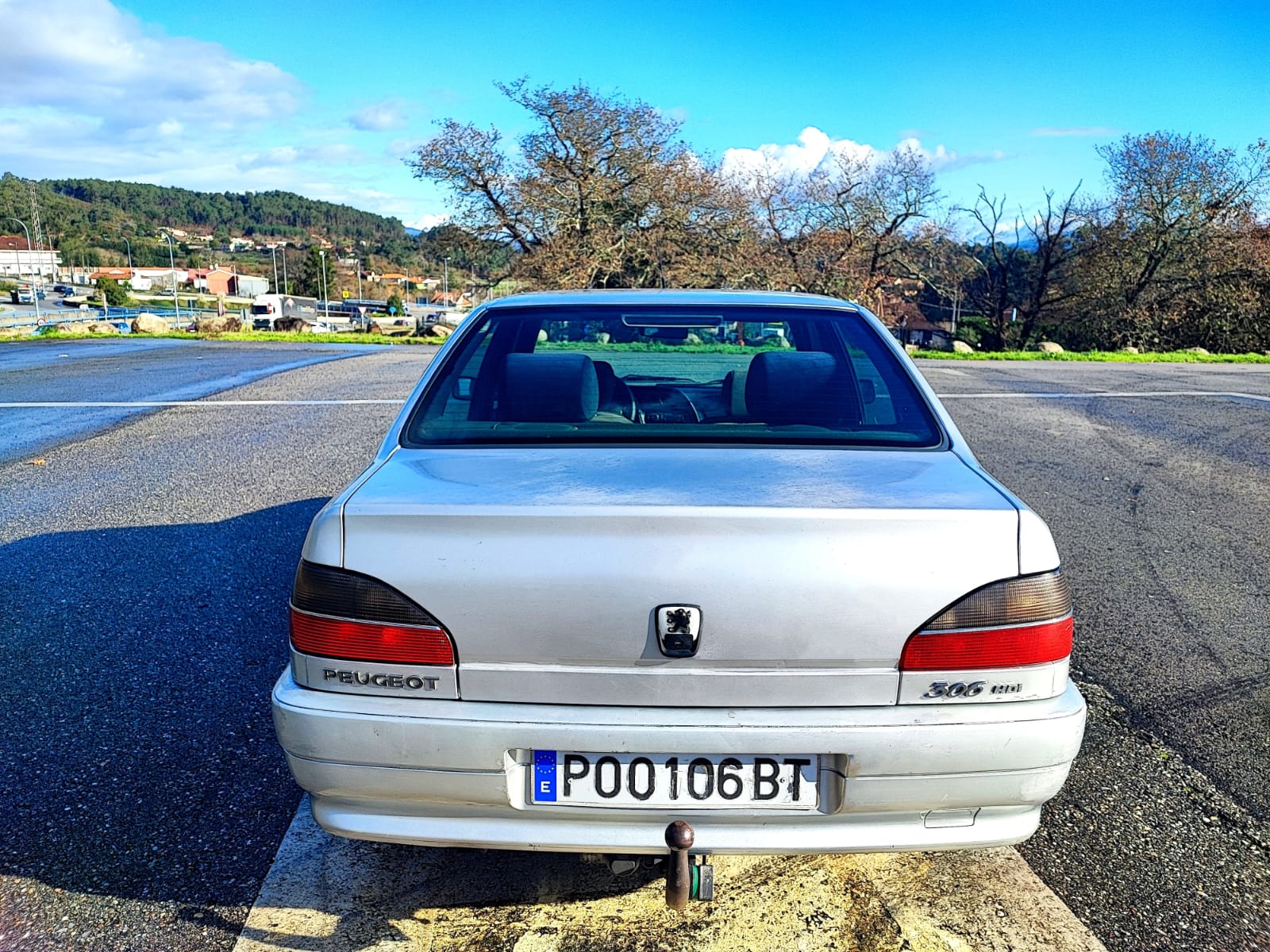 
								PEUGEOT 306 2.0 HDI full									