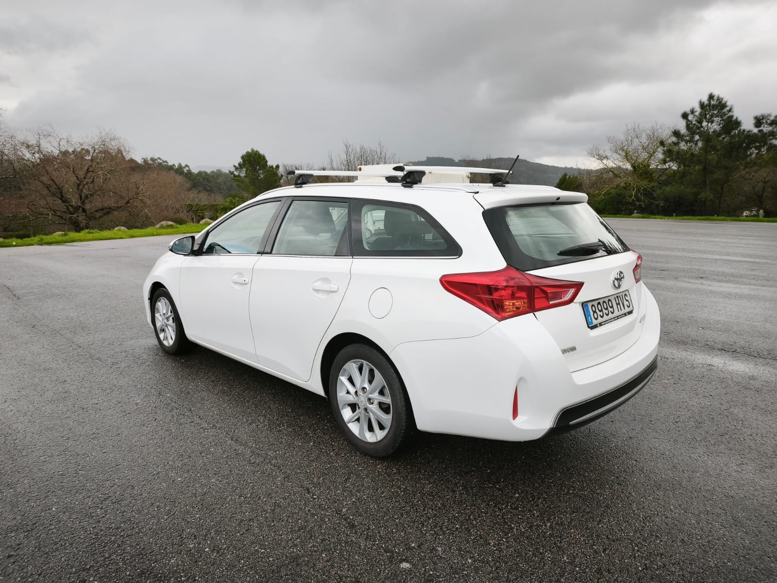 
								TOYOTA AURIS D TOURING SPORT ACTIVE full									