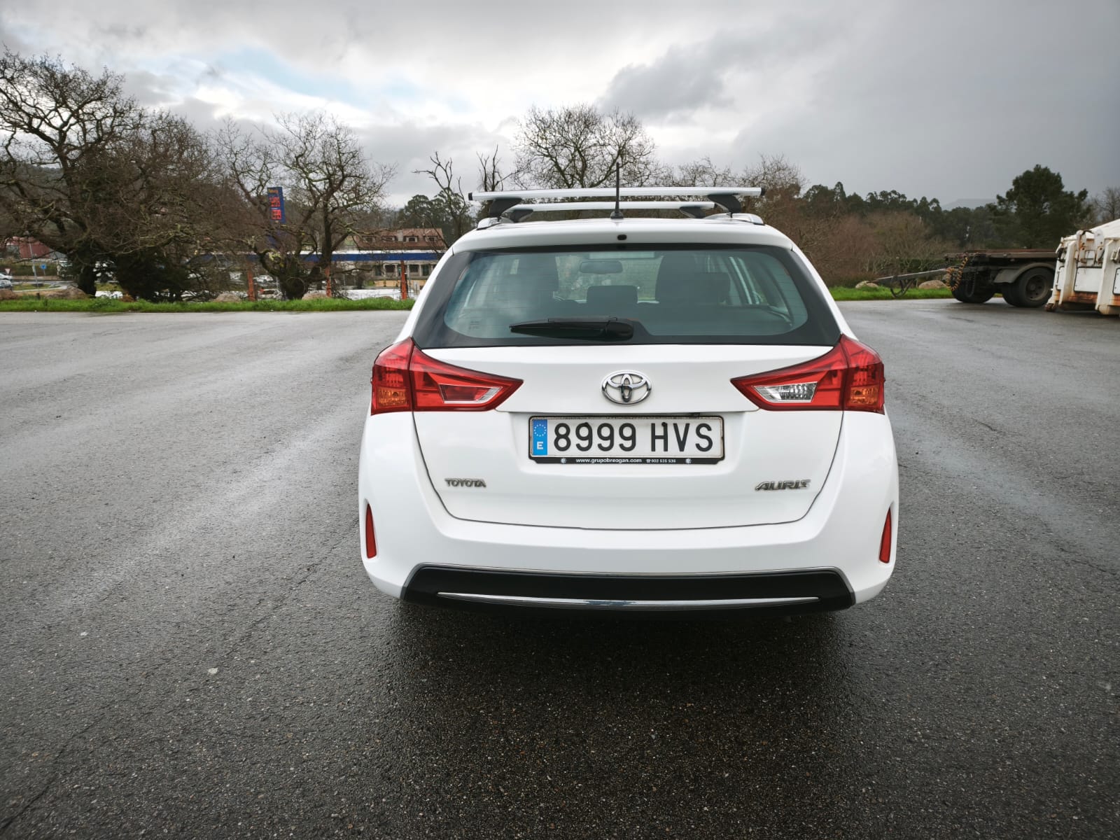 
								TOYOTA AURIS D TOURING SPORT ACTIVE full									